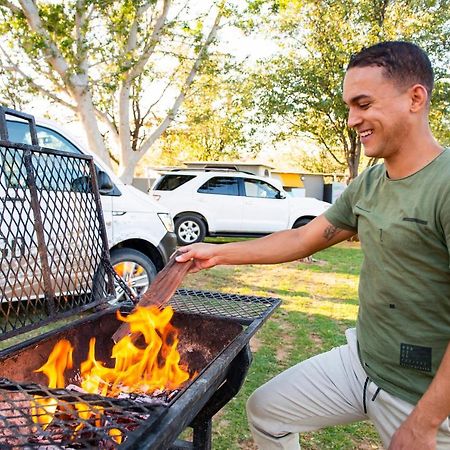 Etosha Safari Campsite Ngoại thất bức ảnh